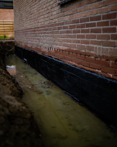 Resultaat waterdichte coating op fundering na injectietechnieken in Brielle
