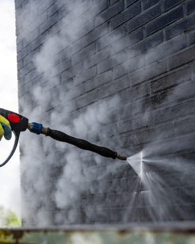 Gevelreiniging voor Duurzaam Gevelbehoud – HydroGroep