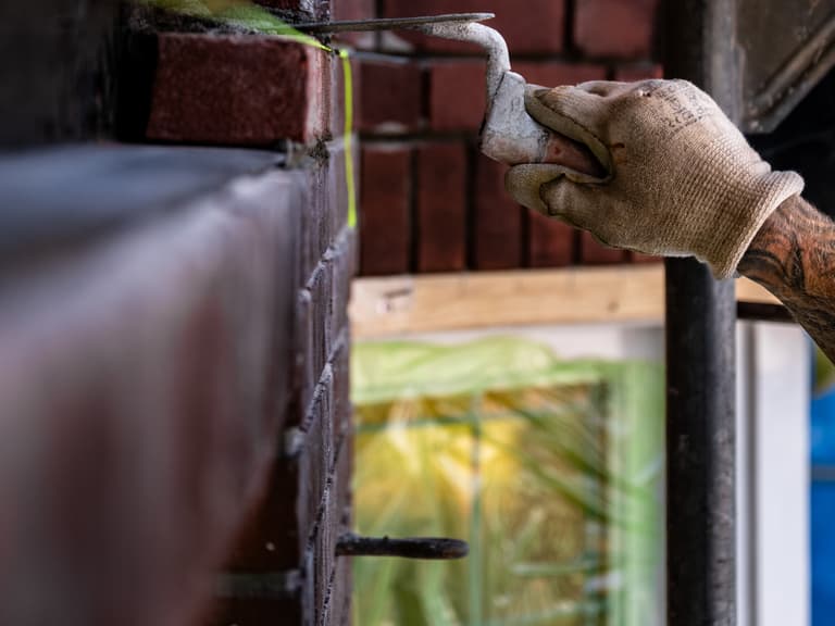 Veelgemaakte fouten bij gevelrenovatie (en hoe u ze voorkomt)